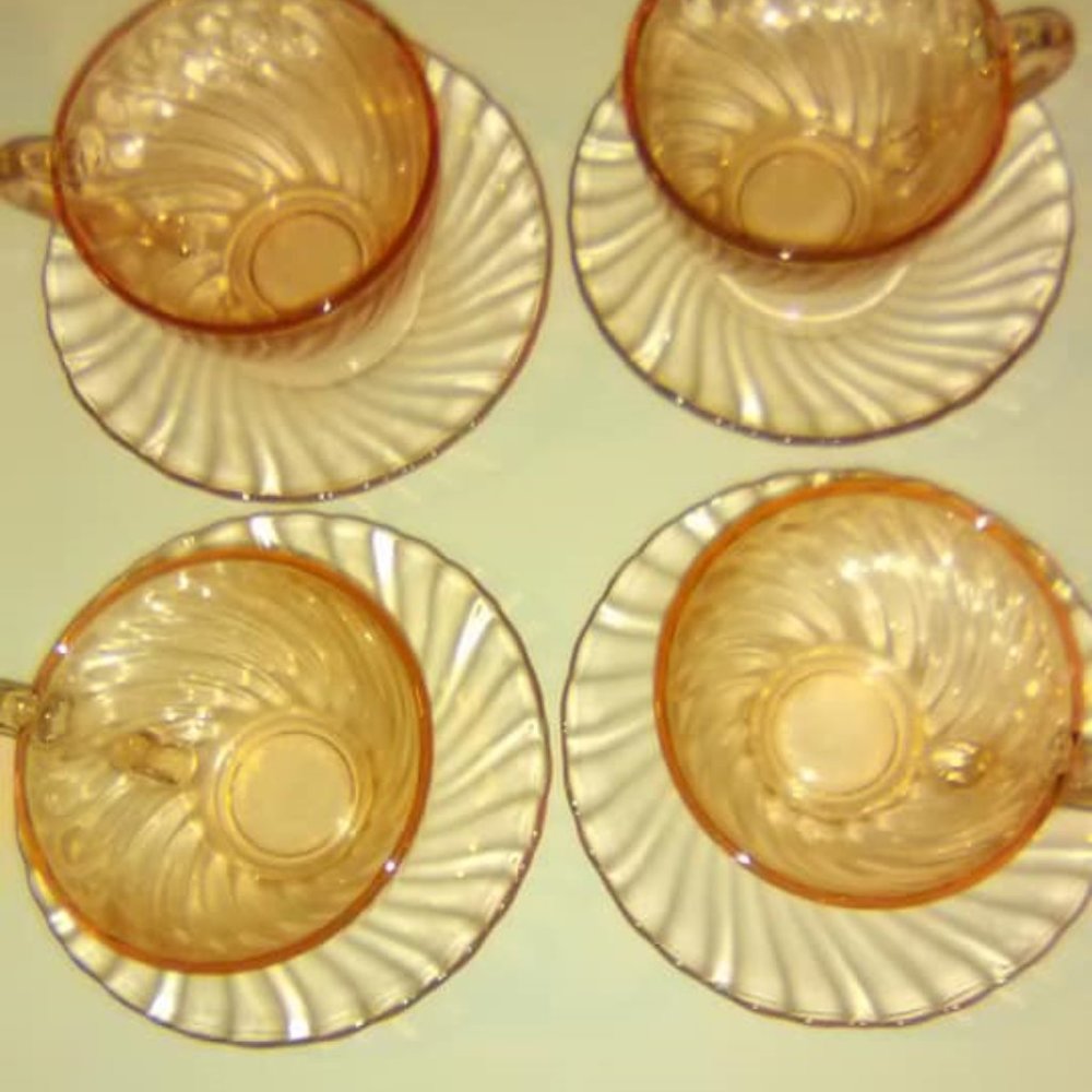 VINTAGE PINK DEPRESSION GLASS CUPS AND SAUCERS SET